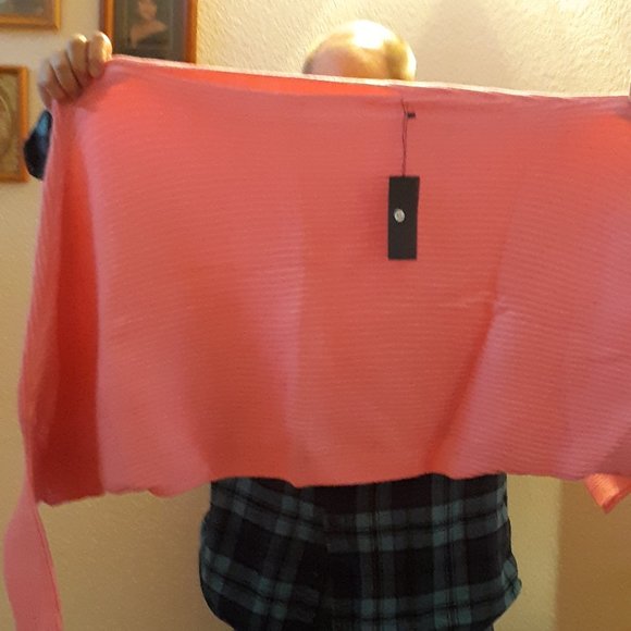 Beautiful Bubble Pink Dolman Sleeve Knit Sweater - Picture 5 of 8